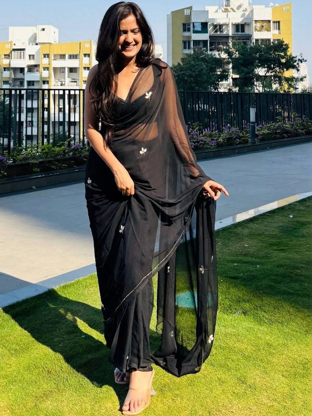 HERE&NOW Embellished Embroidered Poly Georgette Designer Saree-picture-31