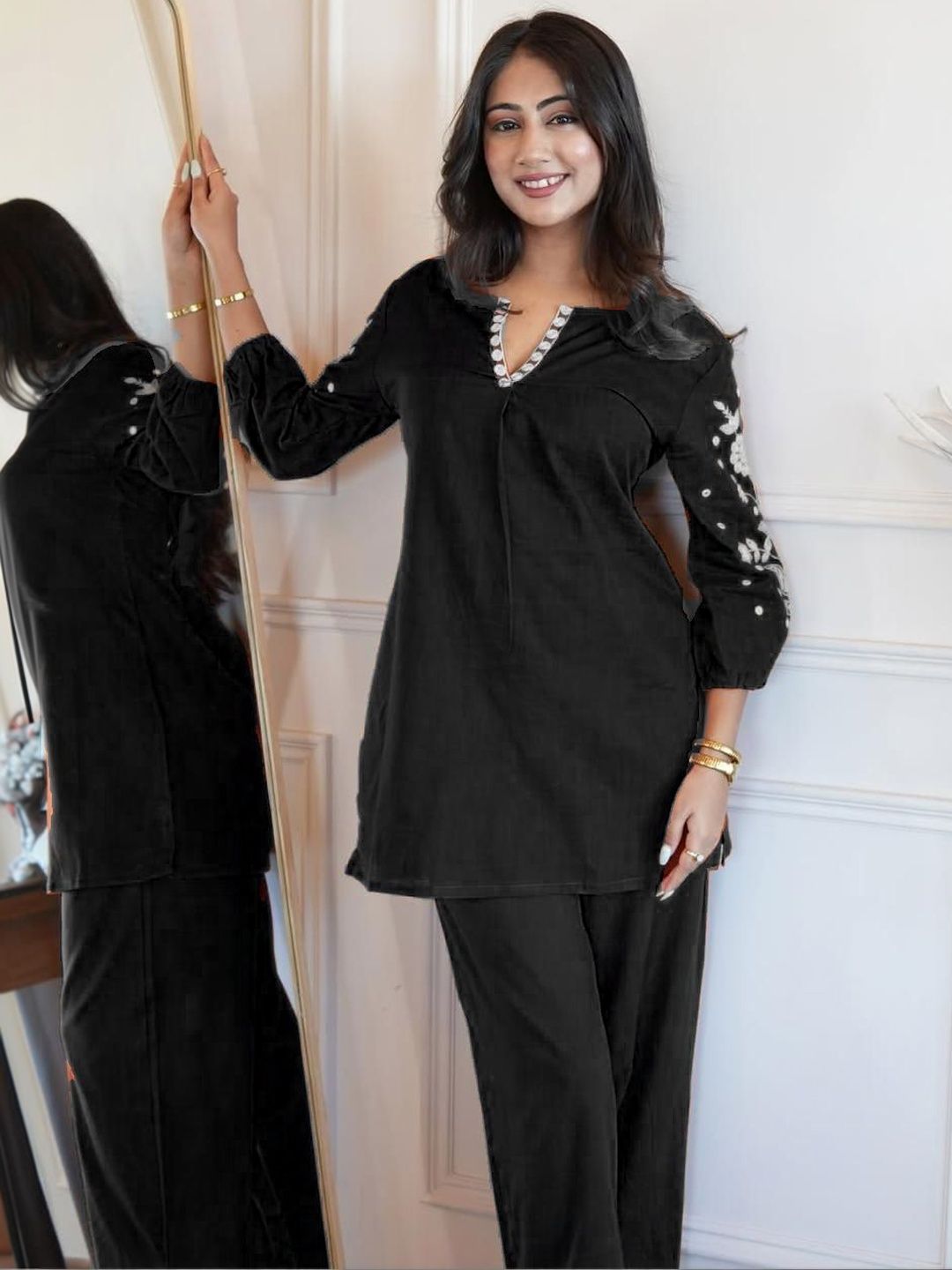 Women Basket Women Floral Embroidered Regular Thread Work Kurta with Trousers-picture-17