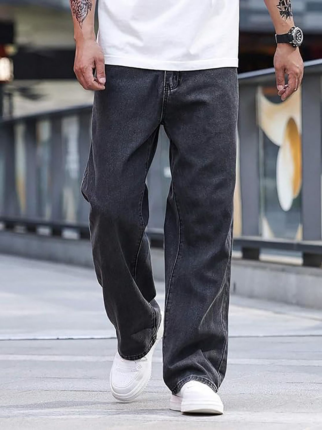 UNITED DENIM Men Loose Mid-Rise Light Fade Stretchable Jeans-picture-24