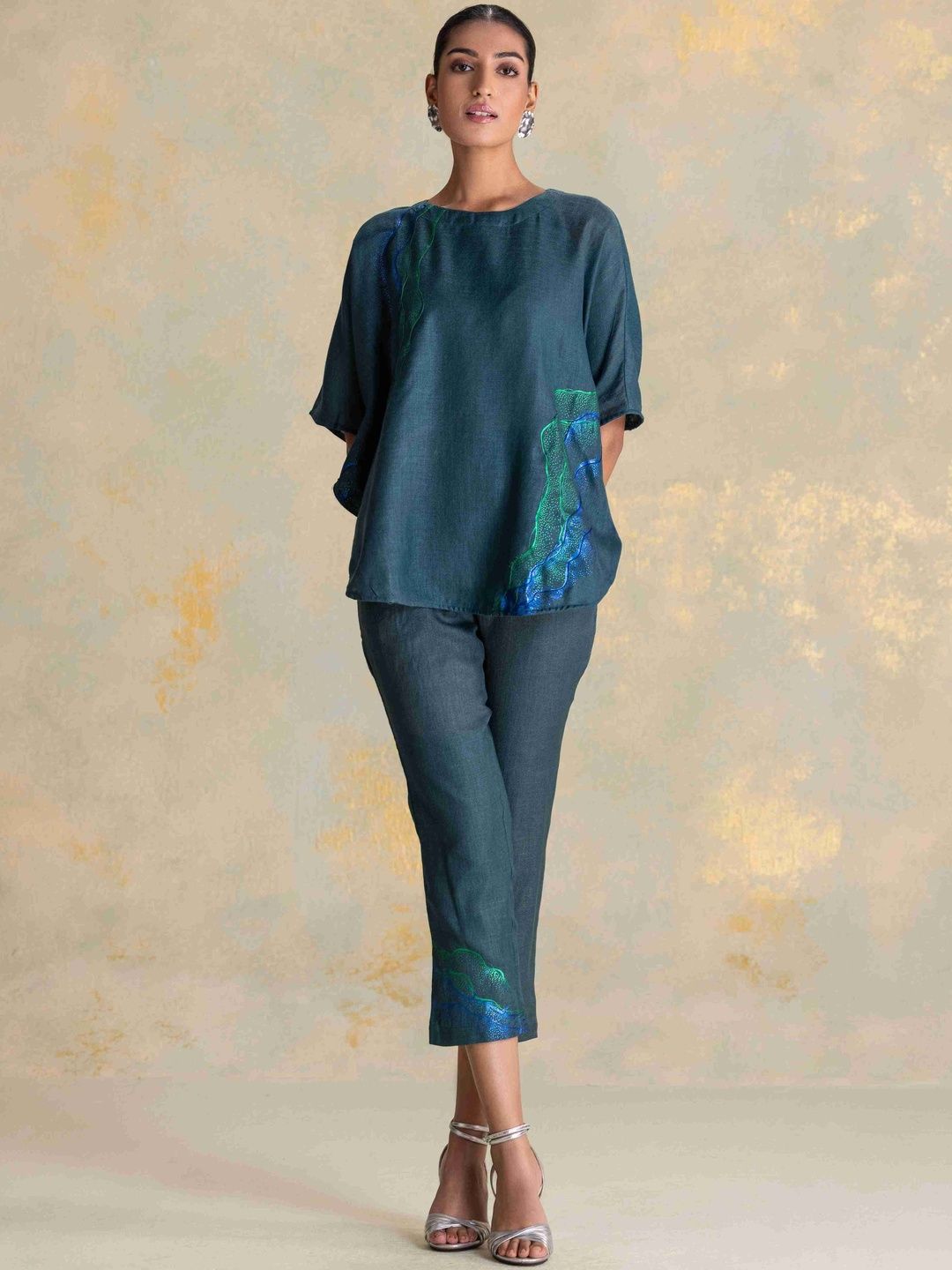 Kaveri Floral Embroidered Extended Sleeves Linen Top-picture-19