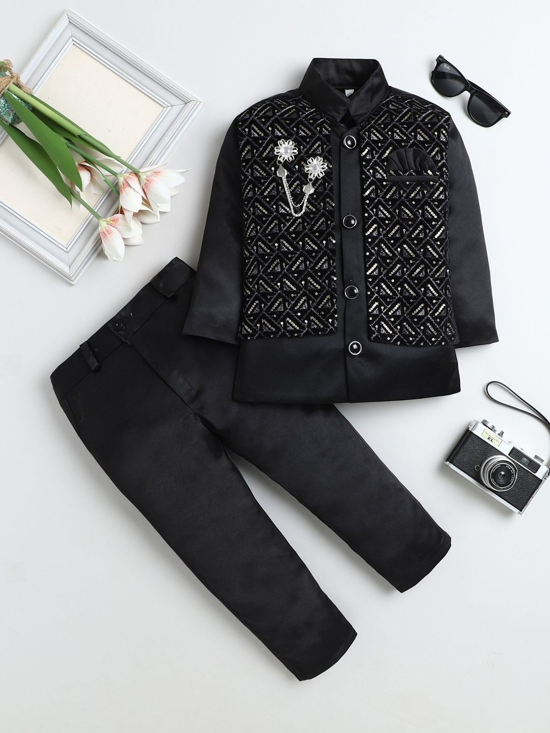 FOURFOLDS Boys Embroidered Mandarin Collar Sherwani Set-picture-23