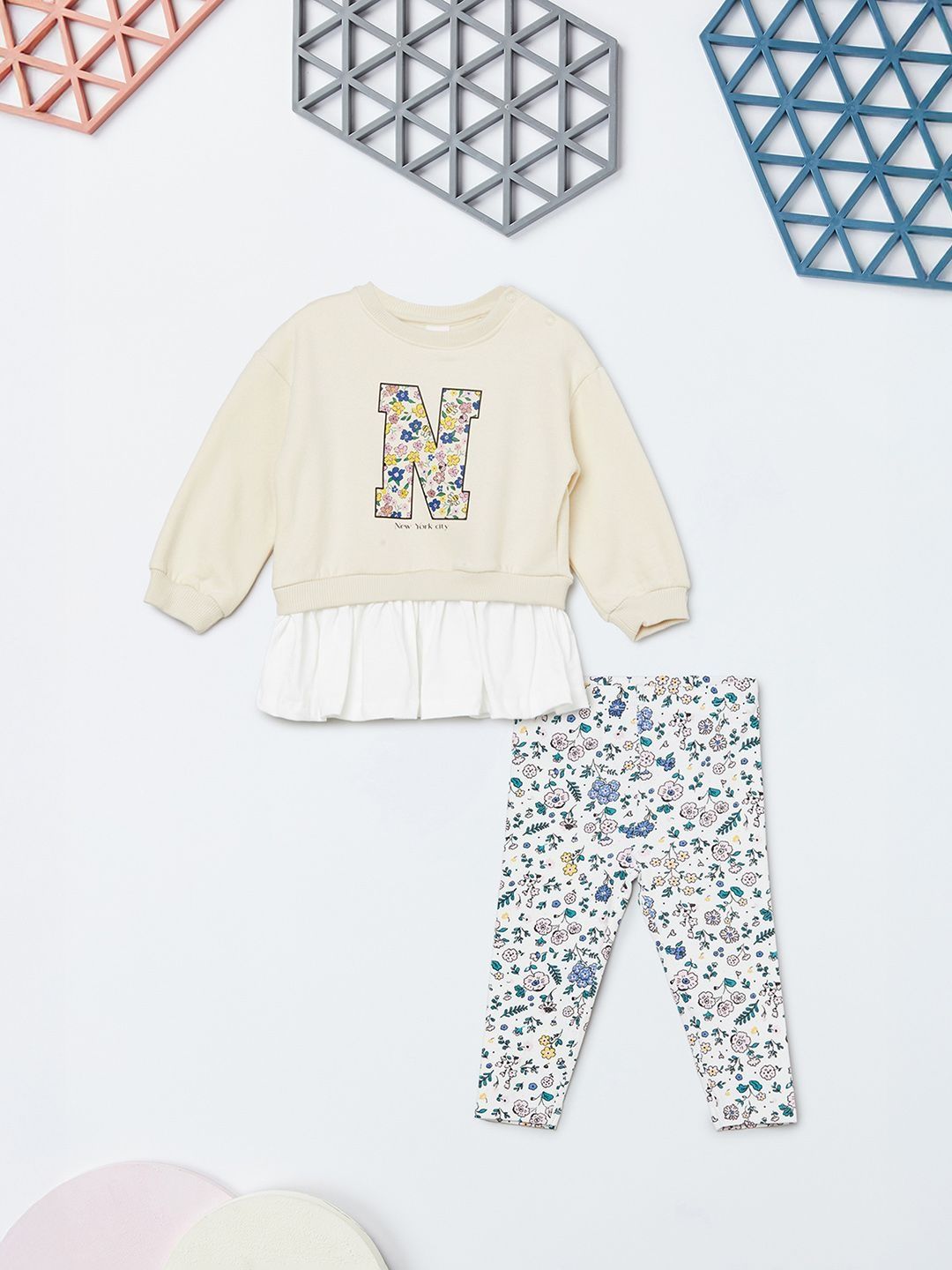 max Girls-picture-31