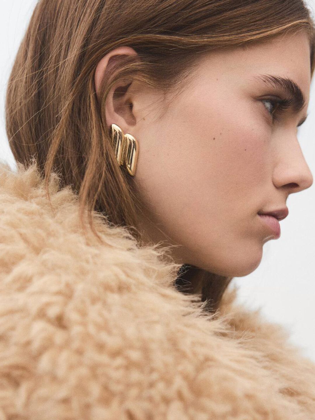 MANGO Contemporary Studs Earrings-picture-23