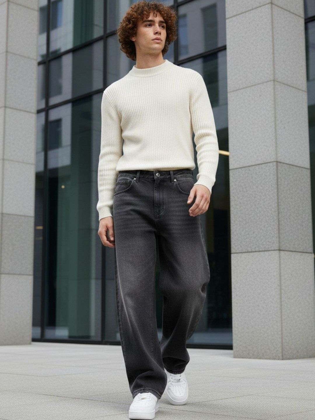 glitchez Men Relaxed Fit Mid-Rise Light Fade Jeans-picture-13