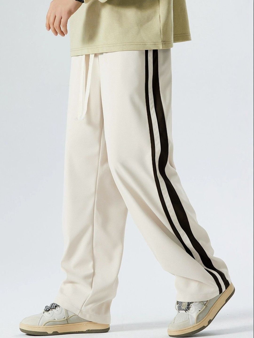 GENZILOOKS Men Striped High-Rise Trousers-picture-10