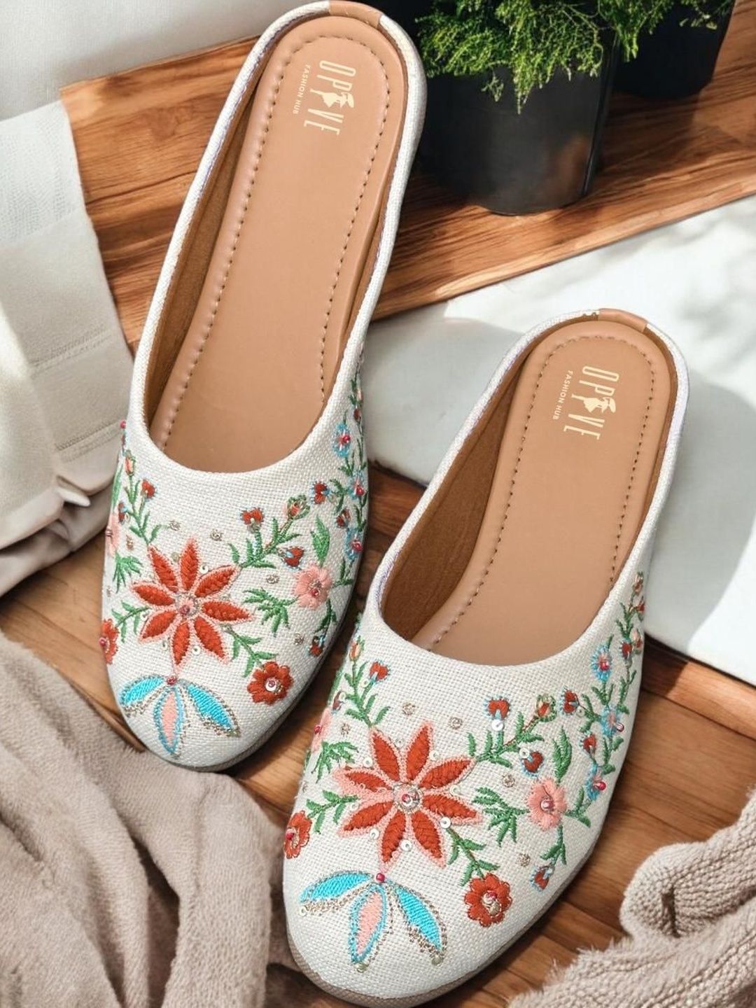 OPIVE FASHION HUB Women Printed Mules with Bows Flats-picture-41