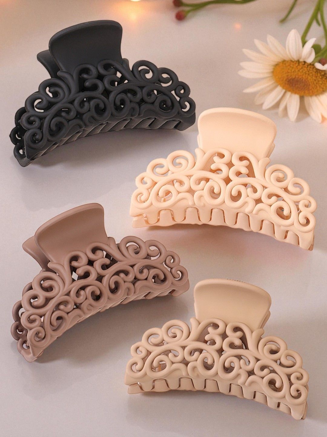 OOMPH Women Set of 4 Embellished Claw Clip-picture-25