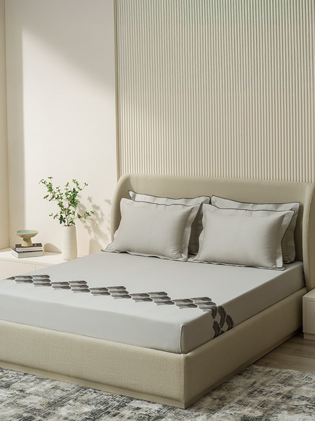SANSAAR A DDECOR BRAND LIVE CONSCIOUSLY Grey Geometric Cotton 3 Piece Double King Superfine Bedding Set-image-35