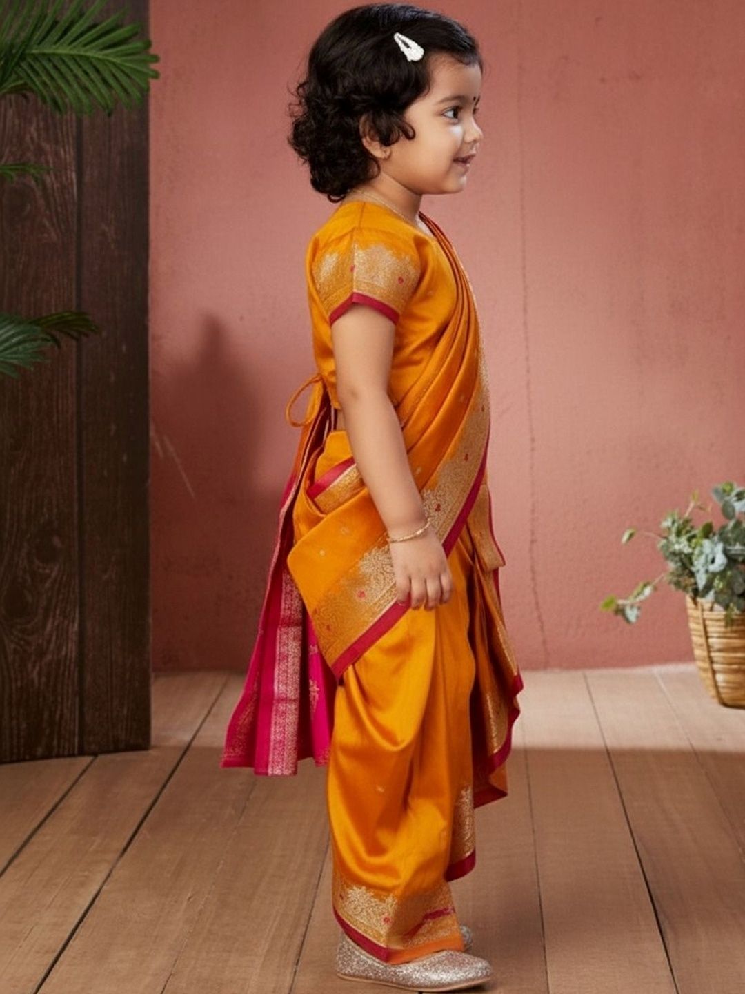 Aarika Woven Design Zari Art Silk Maheshwari Saree-picture-11