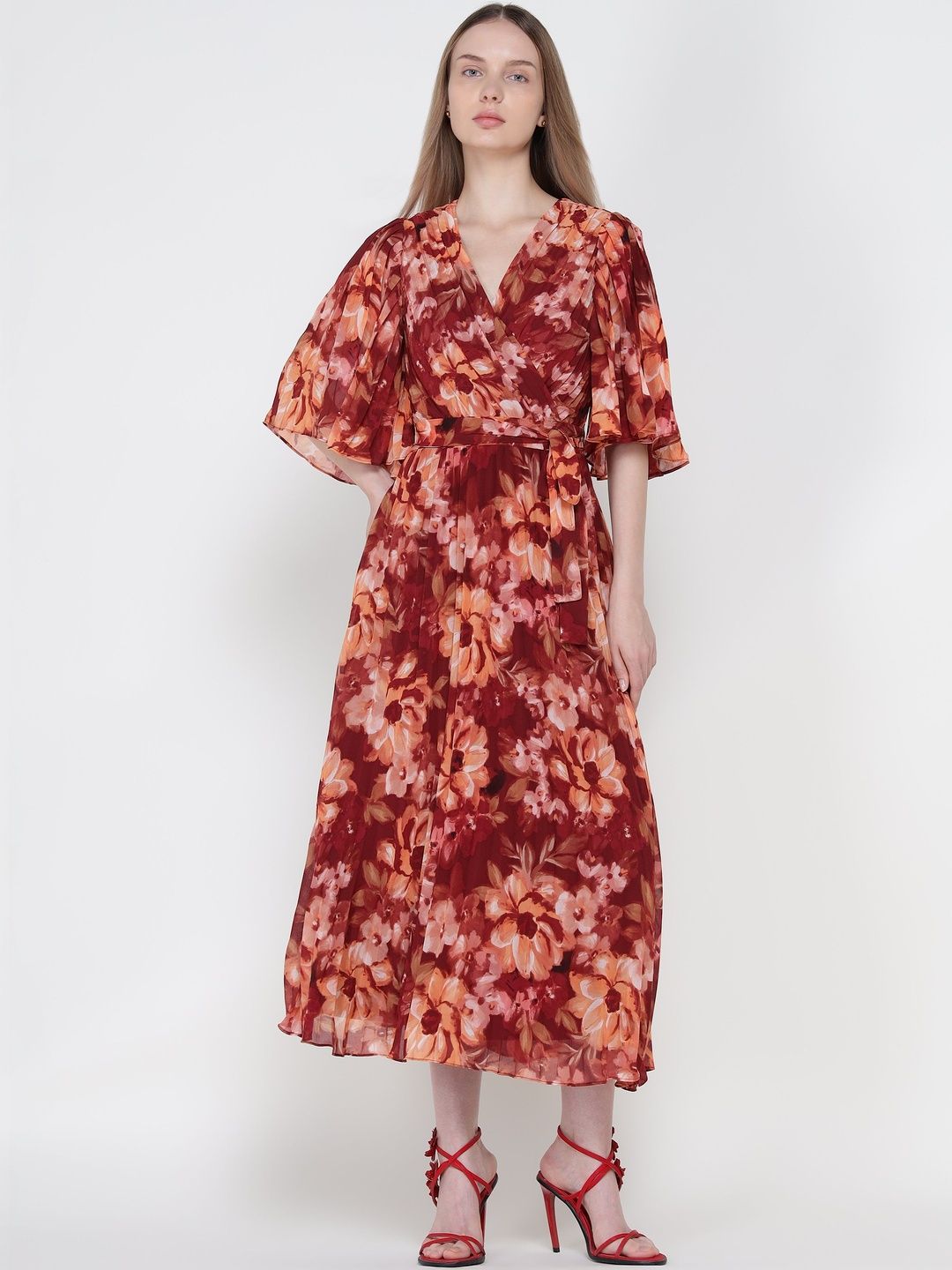 COVER STORY Floral Print Flutter Sleeve Georgette Midi Dress-picture-38