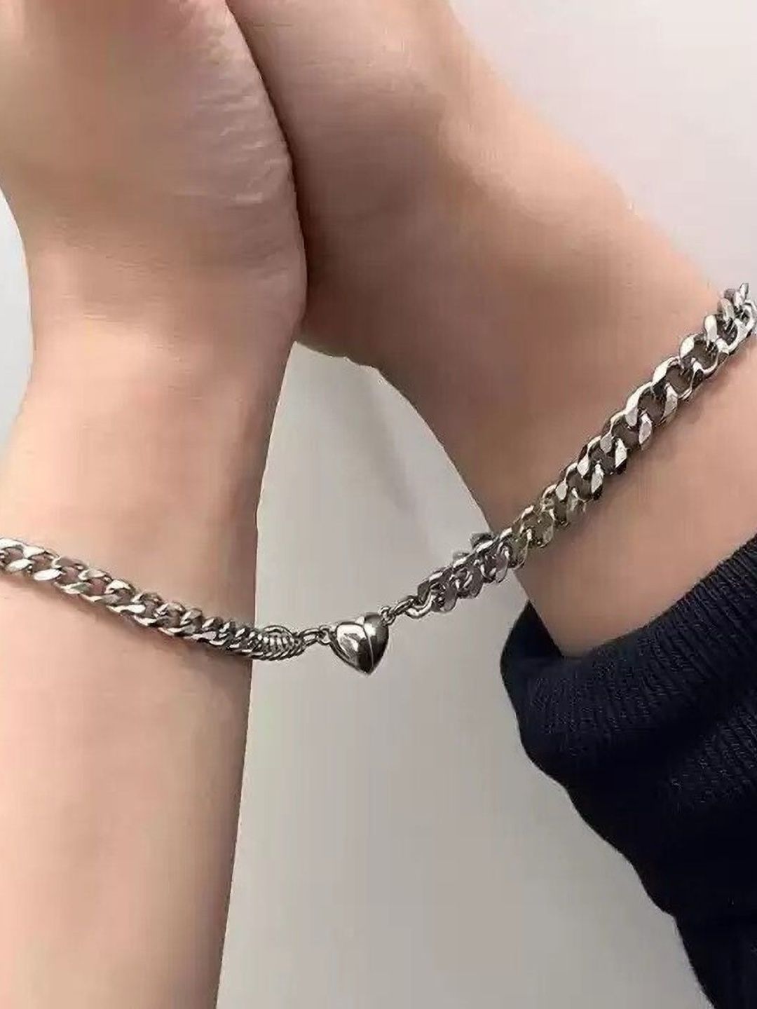 RV Jewels Unisex 2 Silver-Plated Wraparound Bracelet-picture-50