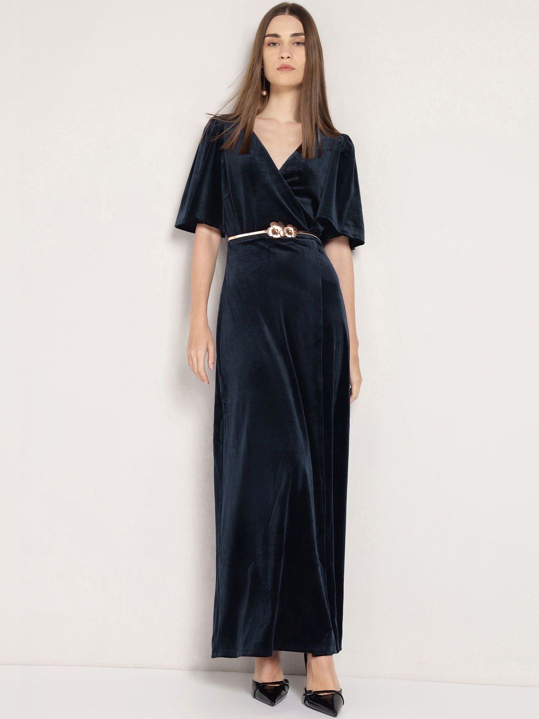 COVER STORY Flutter Sleeve Velvet Maxi Dress-picture-26