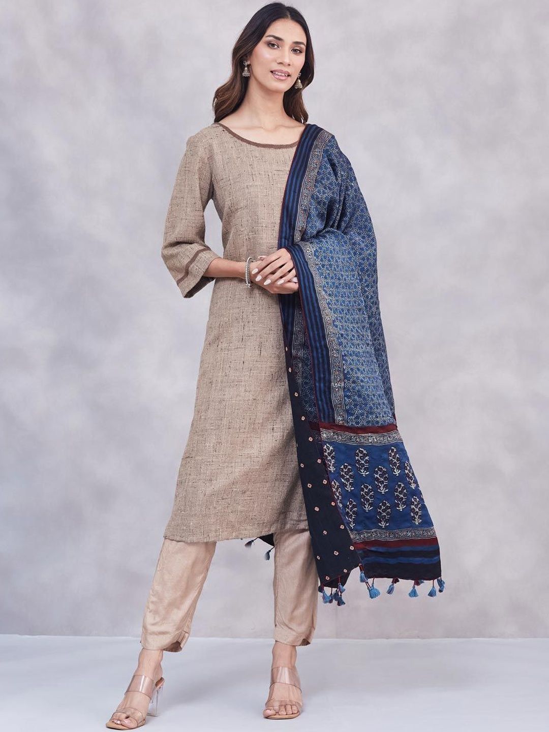 Fabindia Women Ethnic Motifs Printed Shawl-picture-28