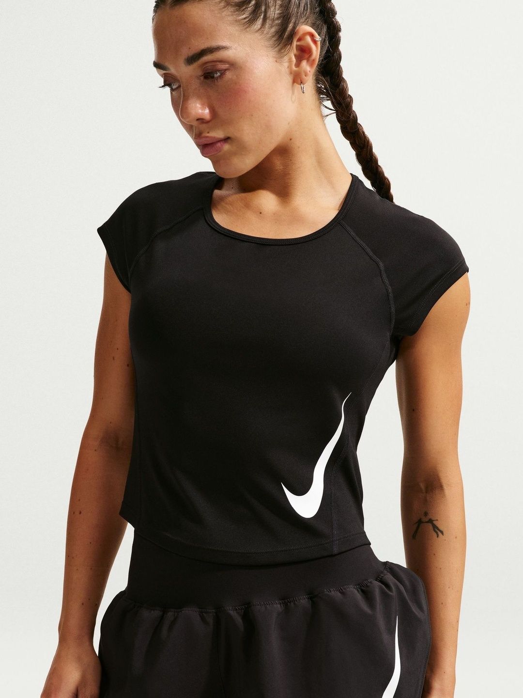 Nike Tempo Swoosh Women's Dri-FIT Short-Sleeve Running Top-picture-15