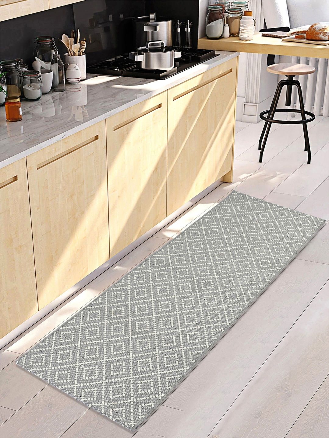 Saral Home Grey & White Textued Anti-Skid Floor Runner