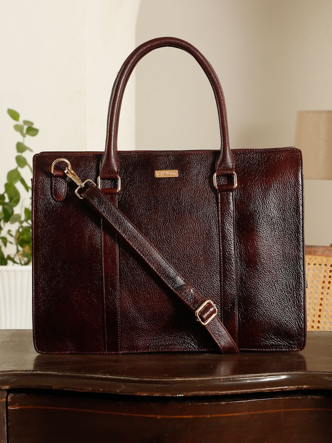 Teakwood Leathers Leather Structured Handheld Bag-picture-48