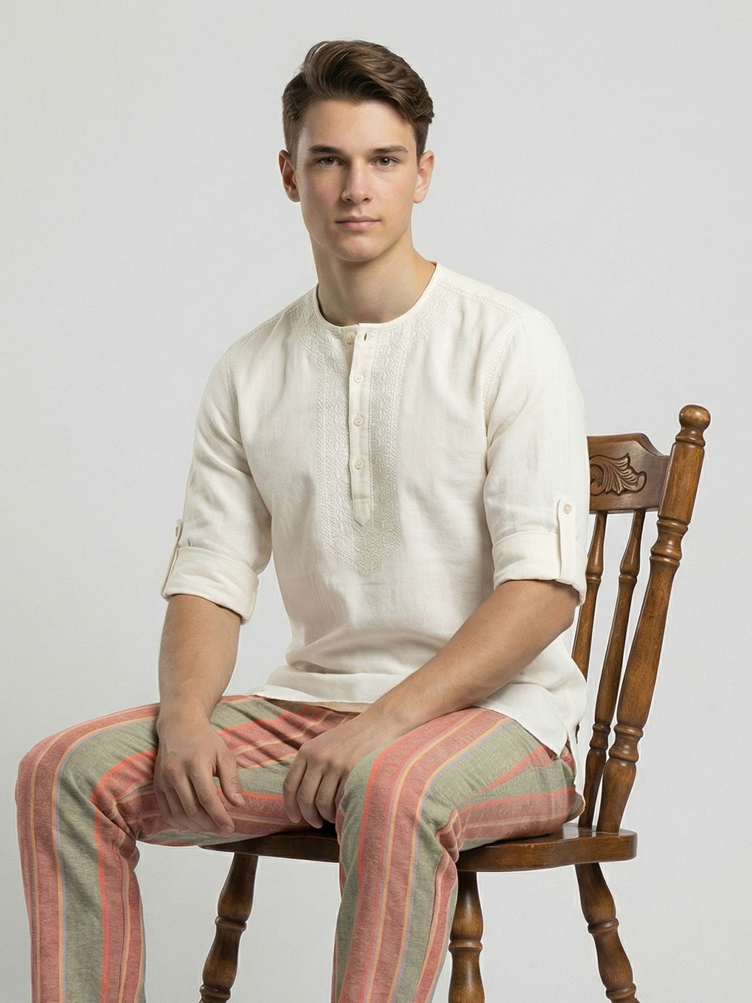 House of Pataudi Striped Cotton Linen Jashn Kurta with Trousers-picture-14
