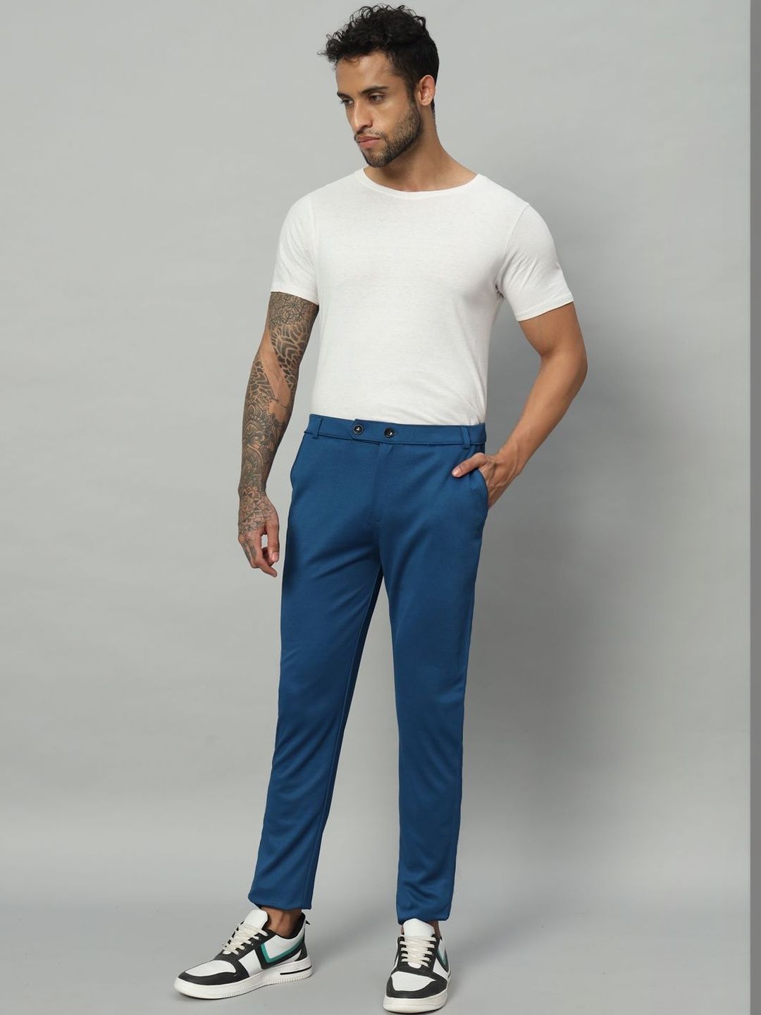VOGAAN Men Relaxed Easy Wash Trousers-image-29