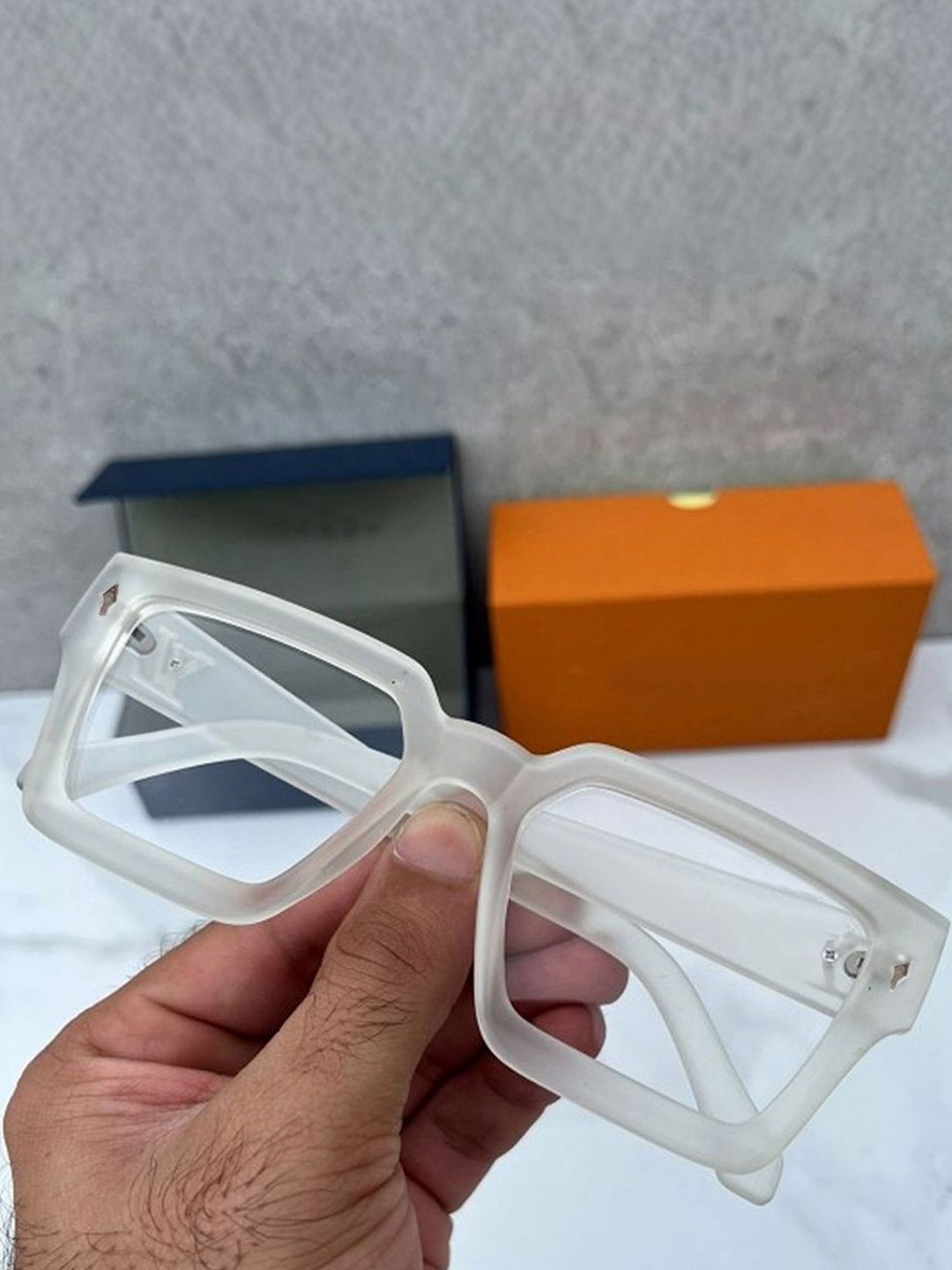 Elligator Black Sunglasses-image-49