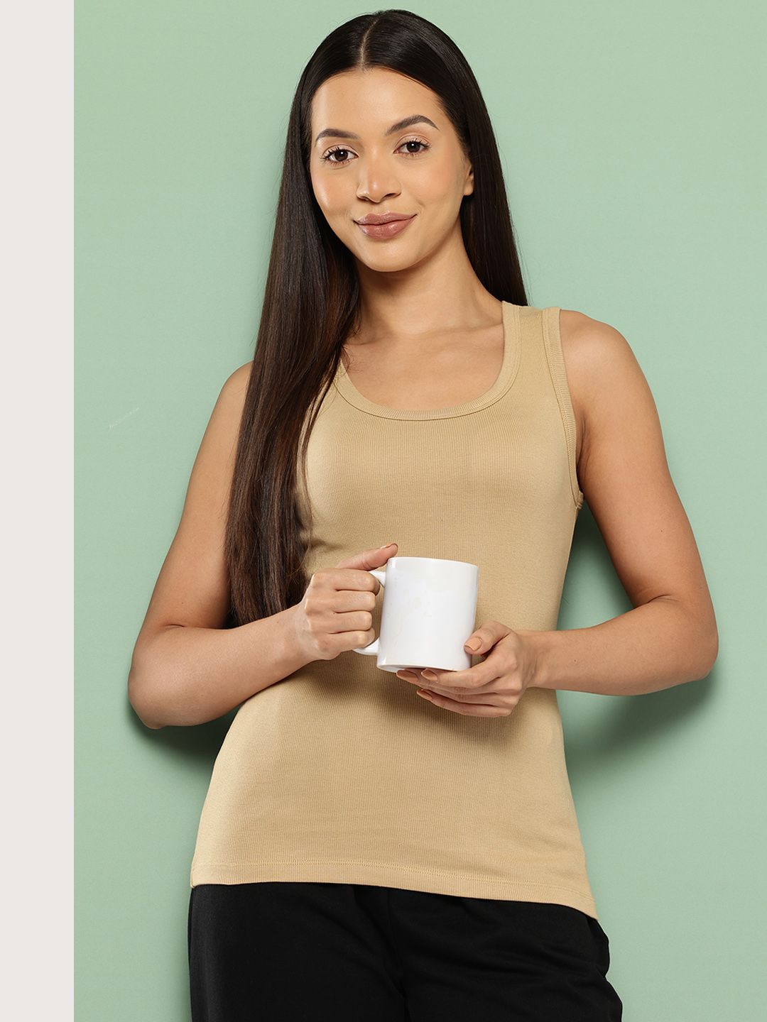 Leading Lady Ribbed Round Neck Sleeveless Camisole-picture-8
