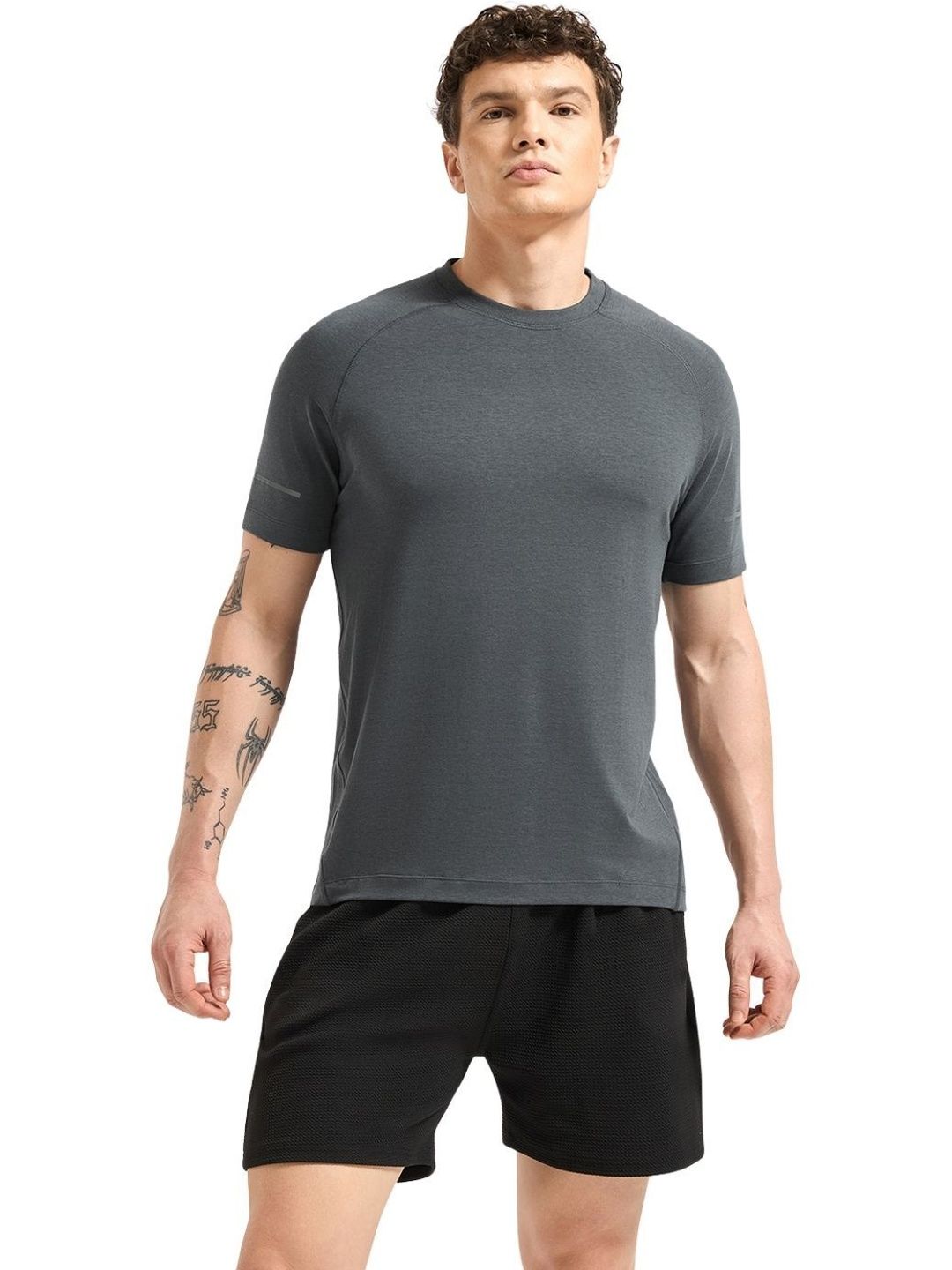Wellbi Men Bamboo T-shirt-image-11
