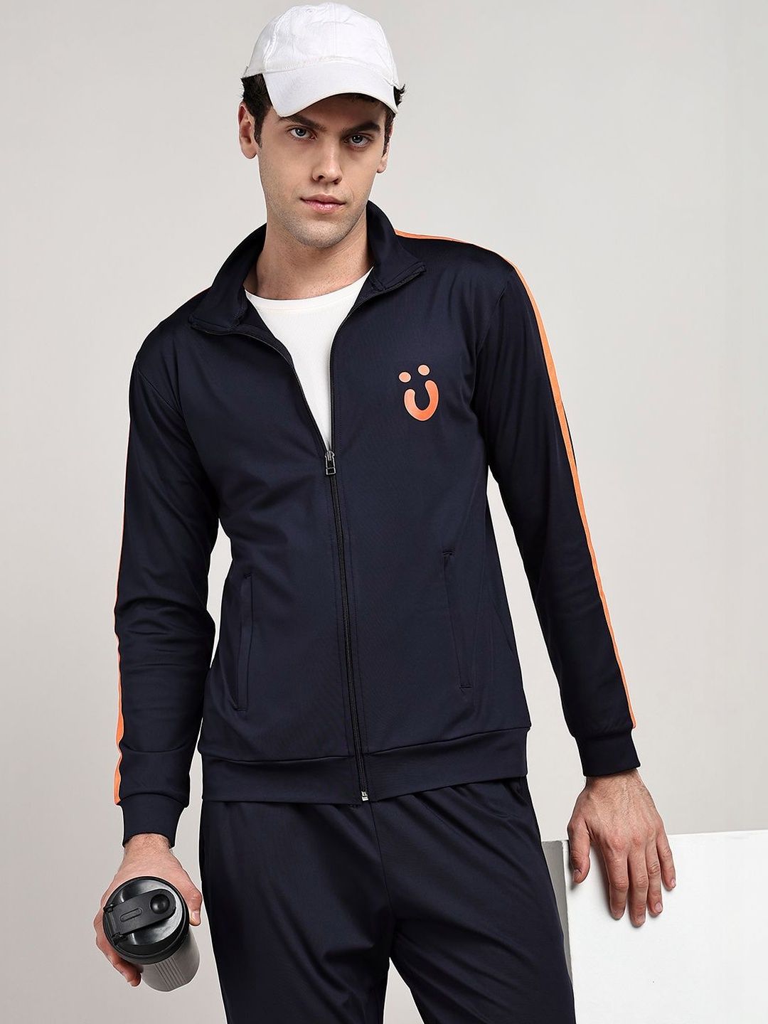 UMILDO Men Brand Logo Colourblocked Lightweight Running Sporty Jacket-picture-17