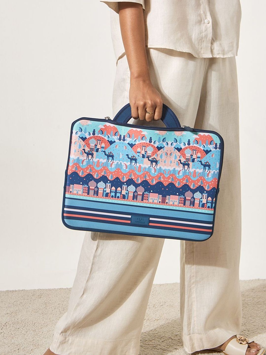 TEAL BY CHUMBAK Unisex Printed Laptop Sleeve-image-19