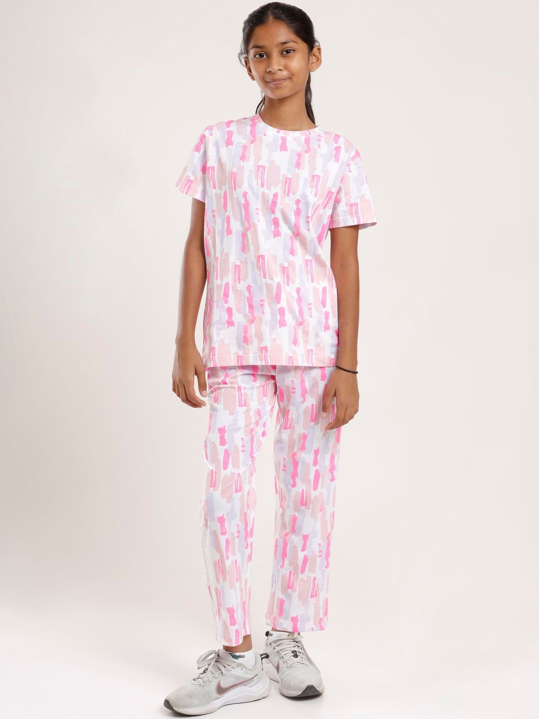 CHILINS Girls Printed T-shirt with Pyjamas-picture-30