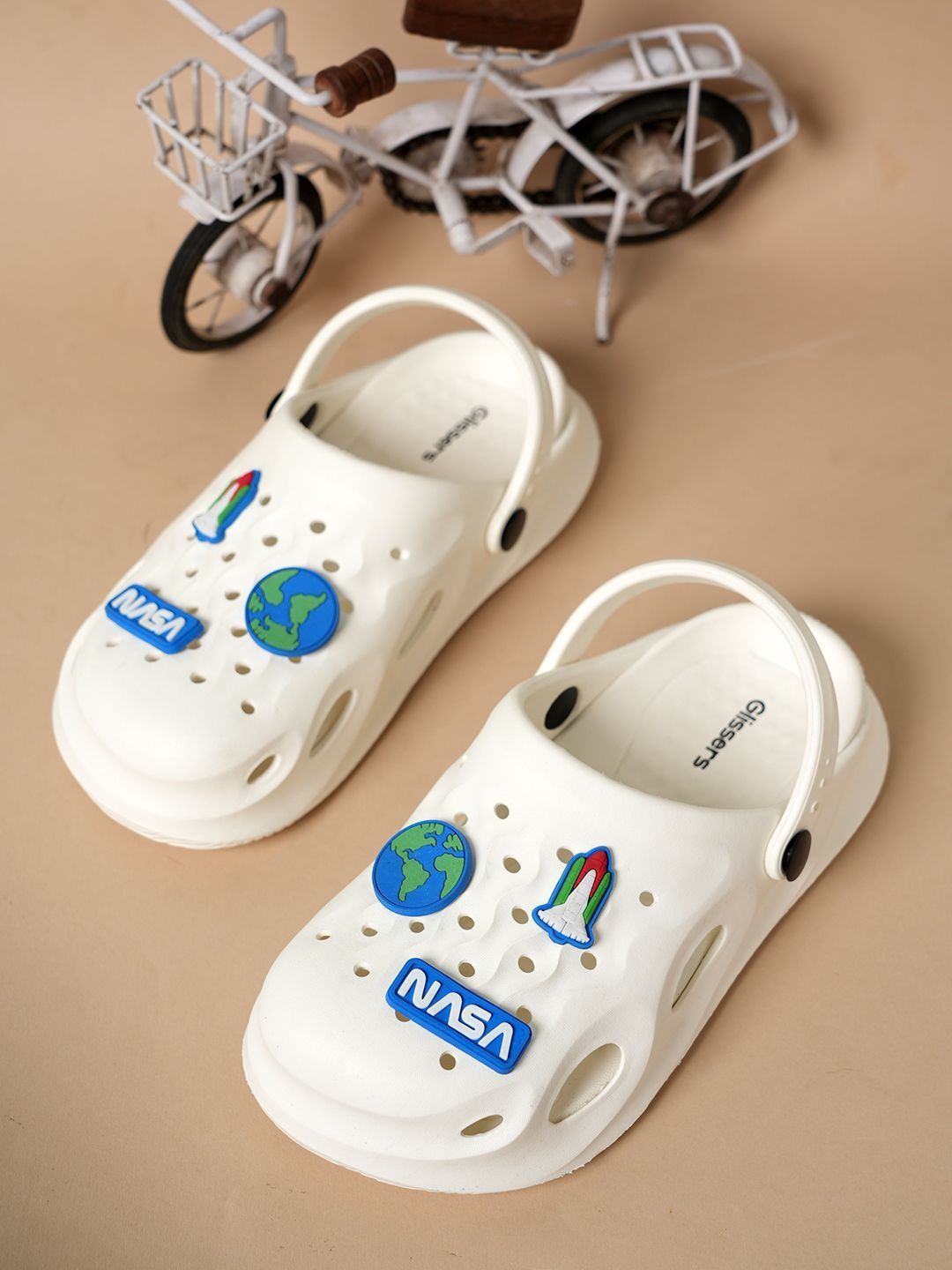 GLISSERS Unisex Kids Embellished Clogs-picture-13