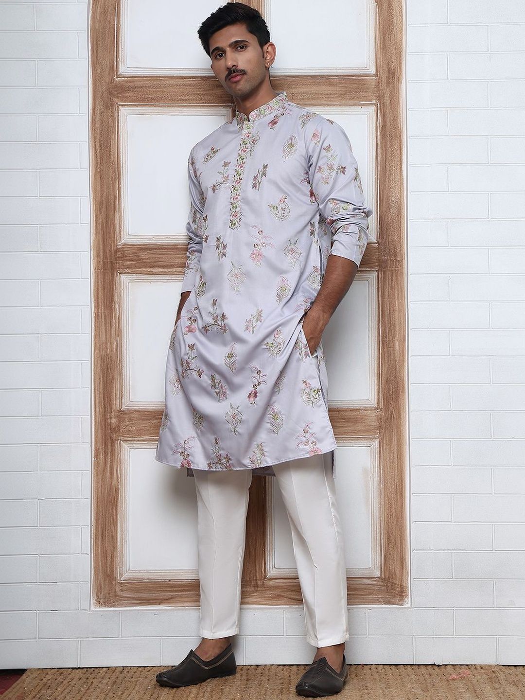 House of Pataudi Embroidered Mandarin Collar Straight Kurta & Pyjamas-picture-52