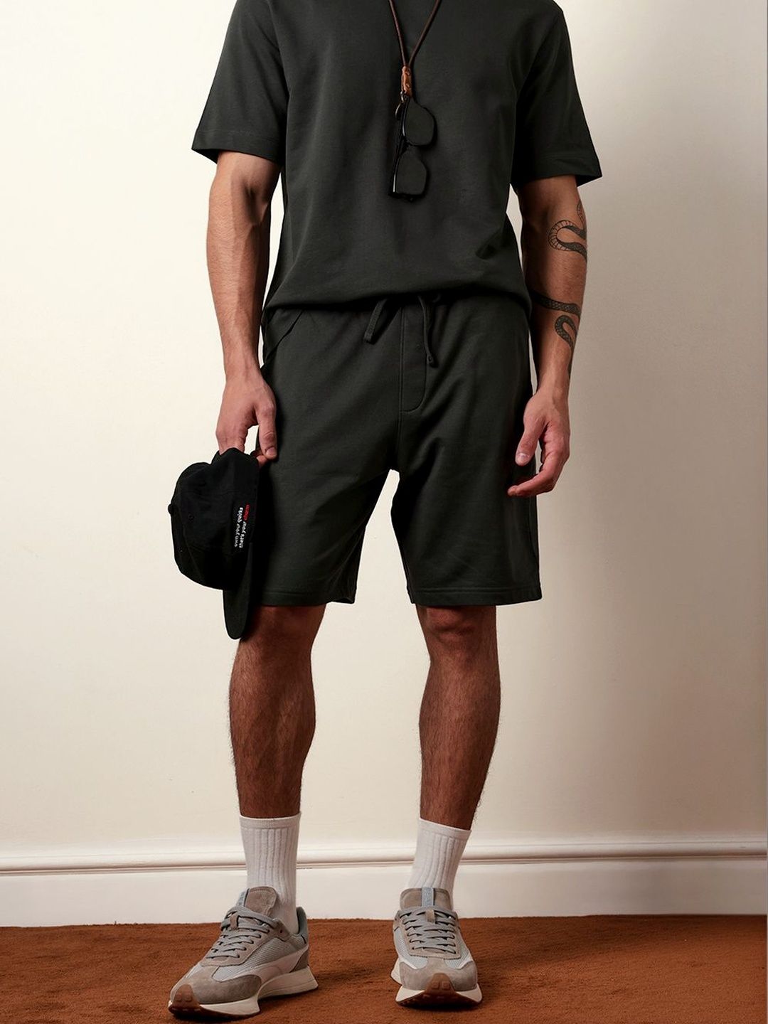 THE BEAR HOUSE Men Solid Cotton Relaxed Fit Casual Shorts-picture-36