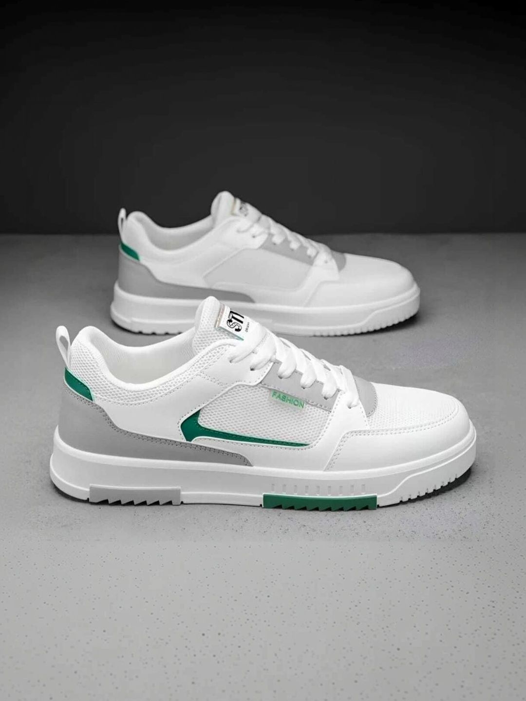 TIGONIS Men Colourblocked Sneakers-picture-32