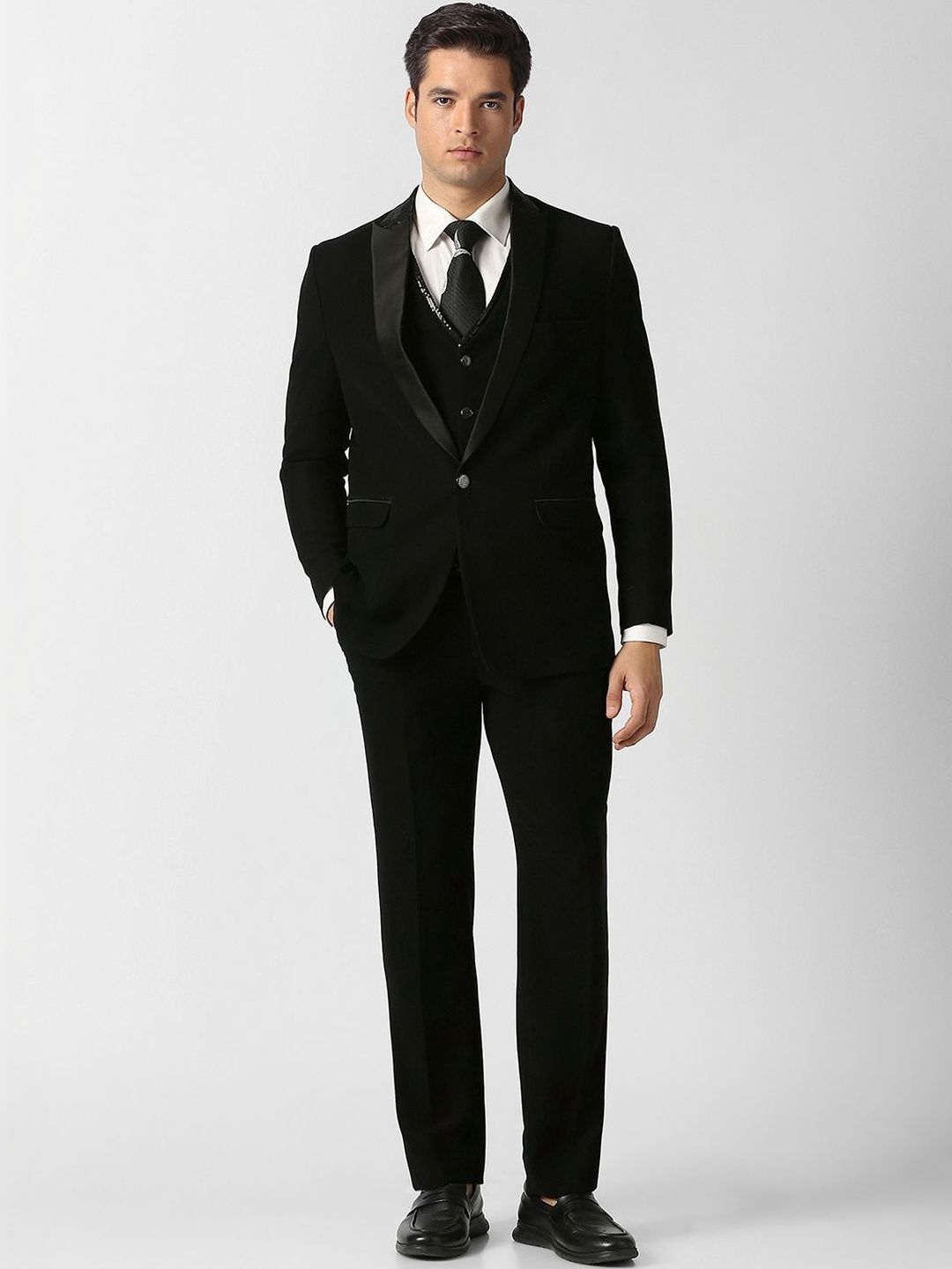 V Dot Slim Fit Single-Breasted Three-Piece Suits-image-12