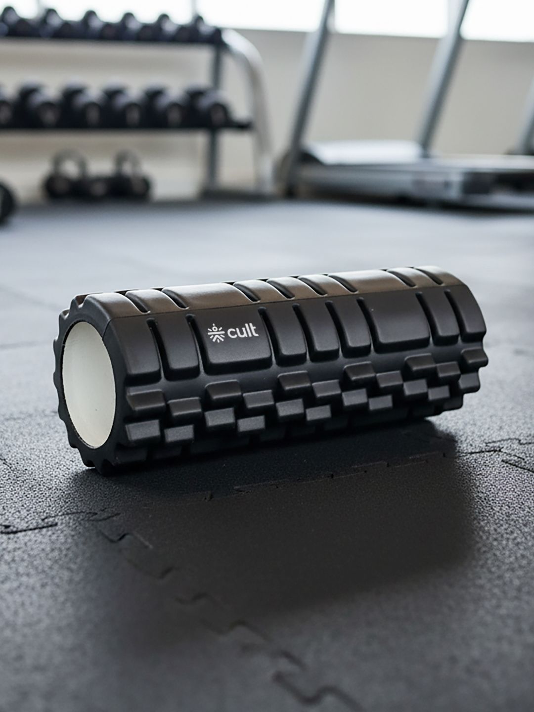 CULT Foam Roller Black Deep Tissue Massage deal from myntra CULT Foam Roller Black Deep Tissue Massage deal from myntra