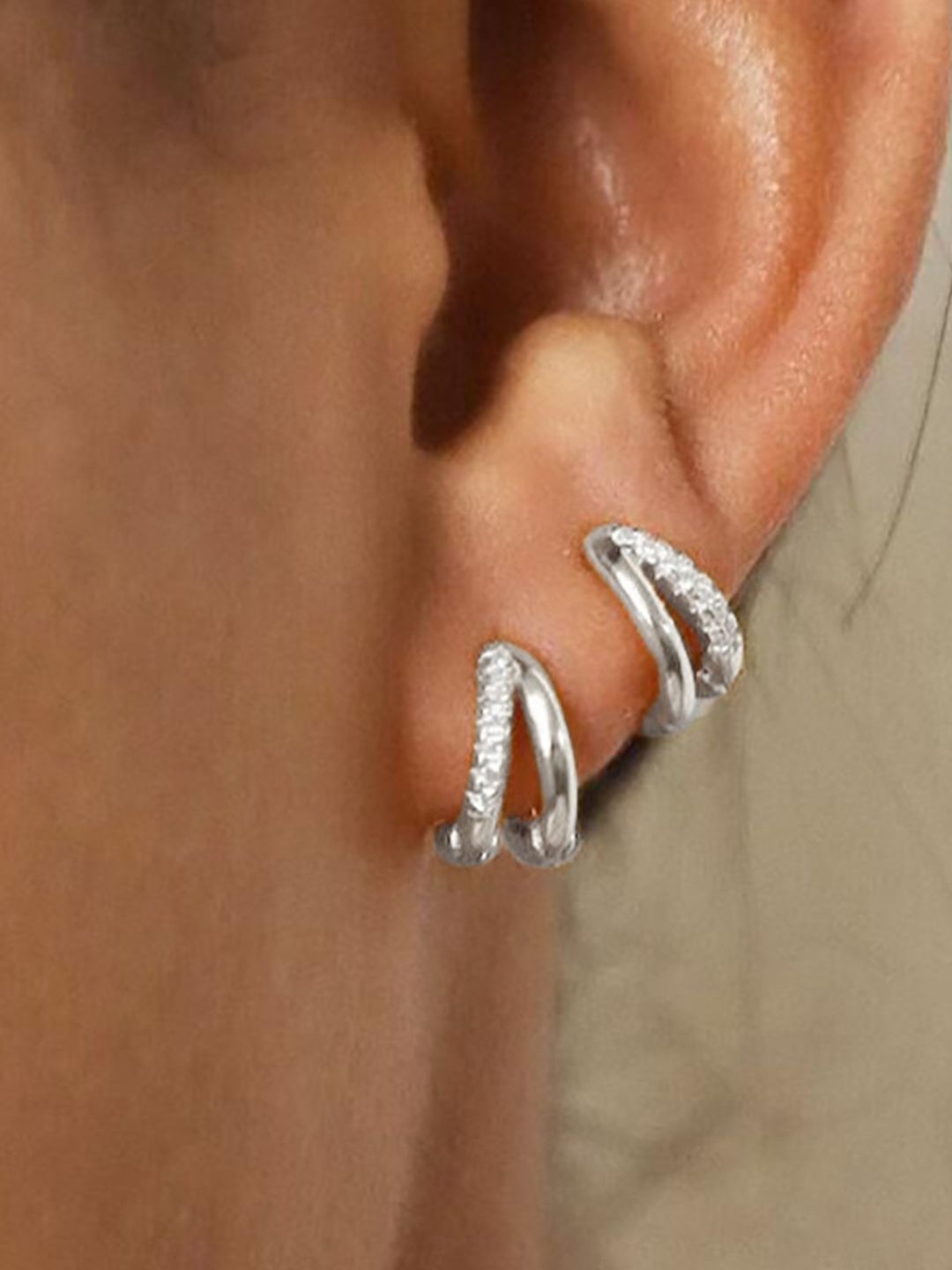 StyleCast x Revolte Classic Hoop Earrings-picture-50