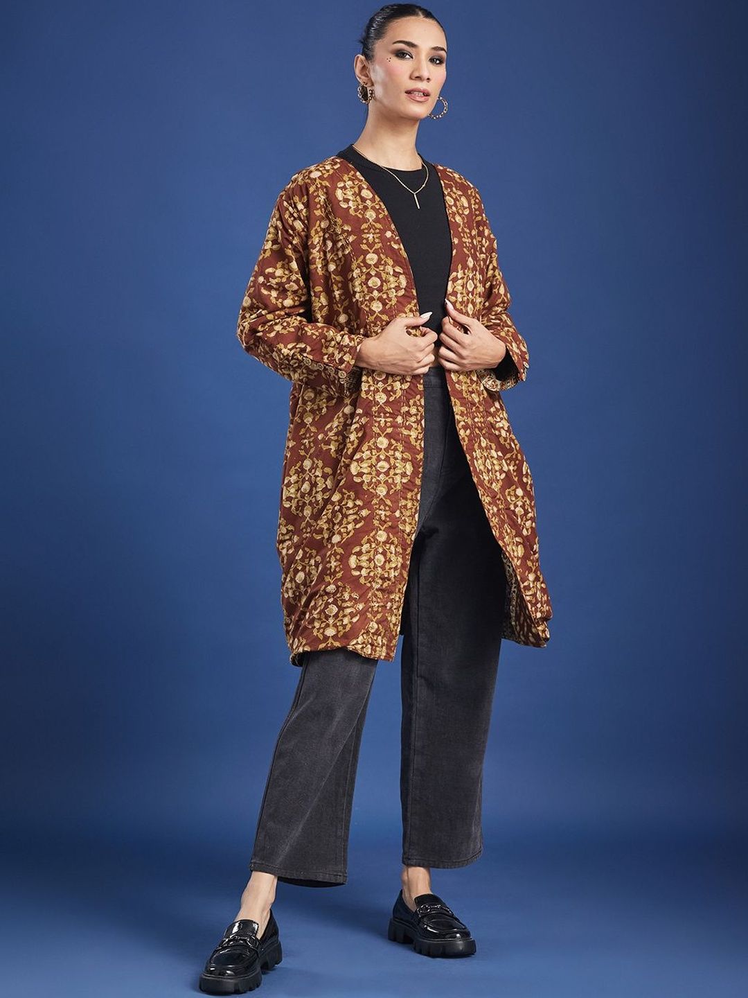 Taavi Printed Coat with Pockets-picture-31