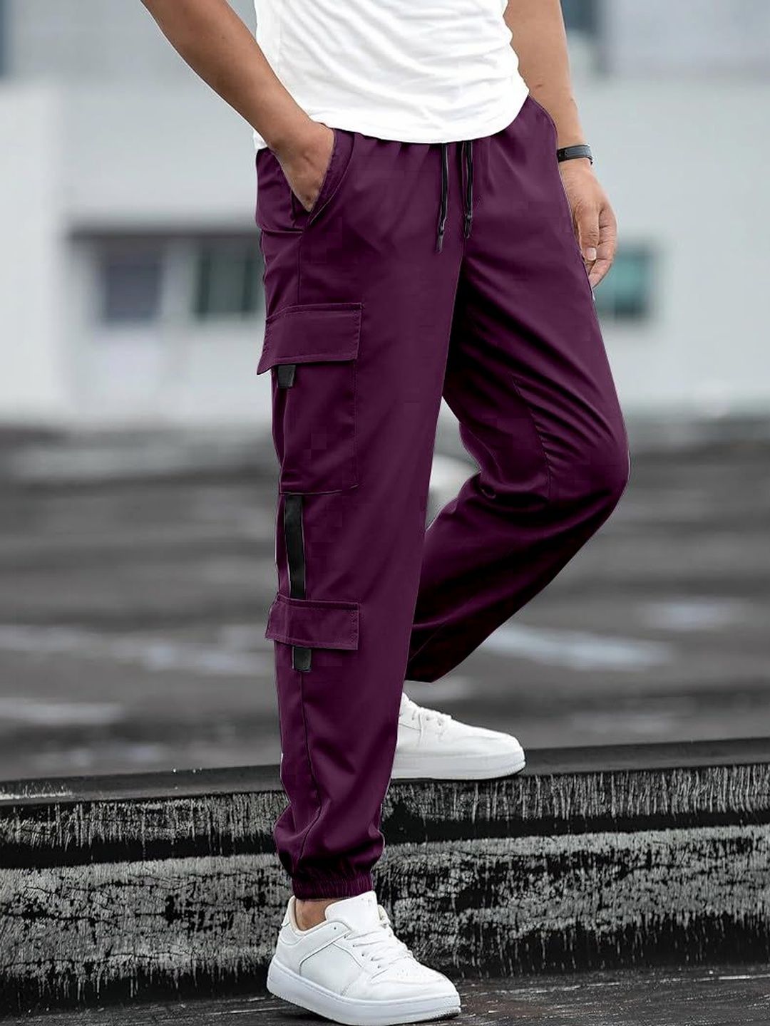 Mehrang Men Mid-Rise Cargos Trousers-picture-17