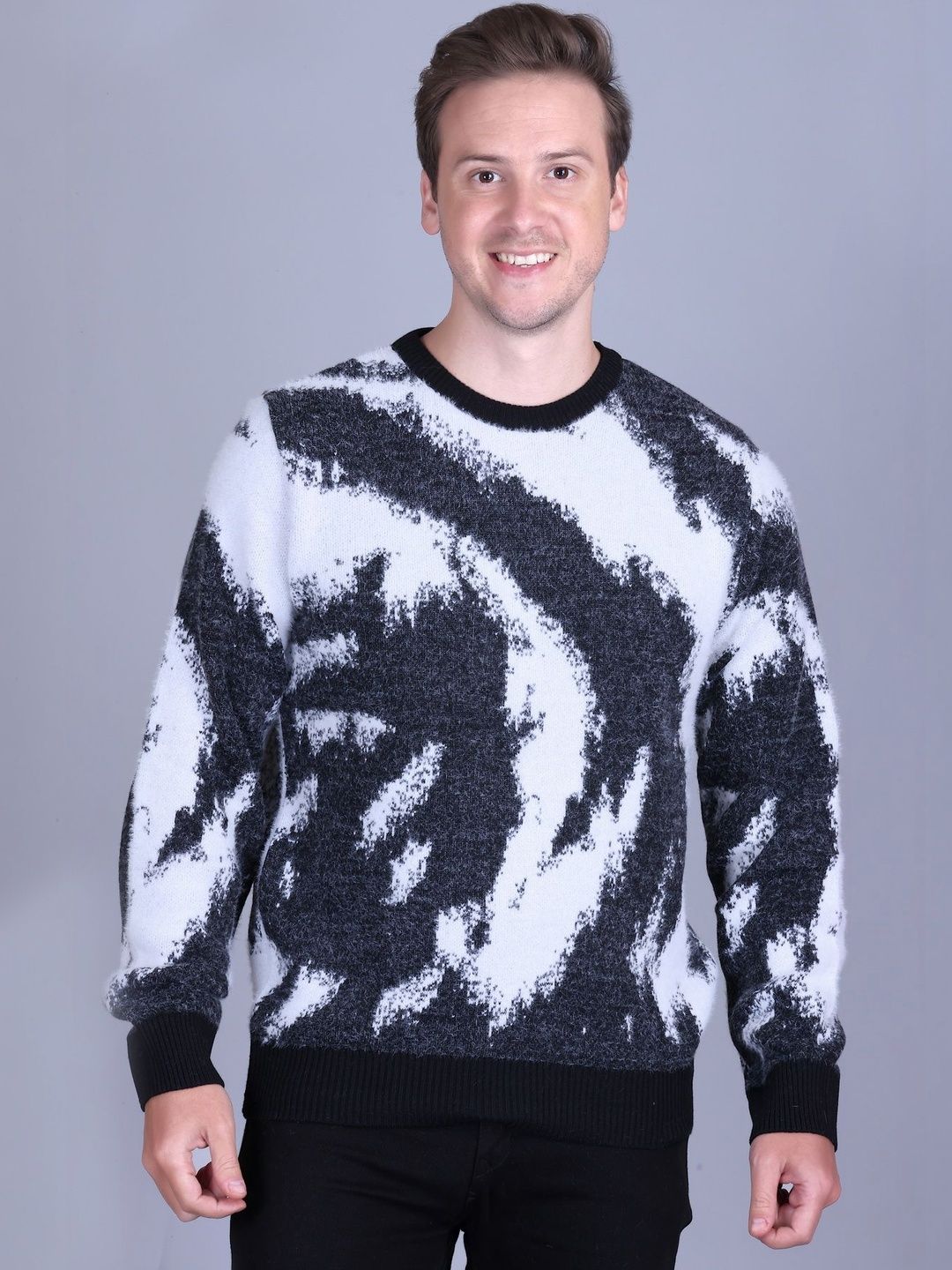 ARMENOR Men Printed Pullover with Fuzzy Detail-picture-28