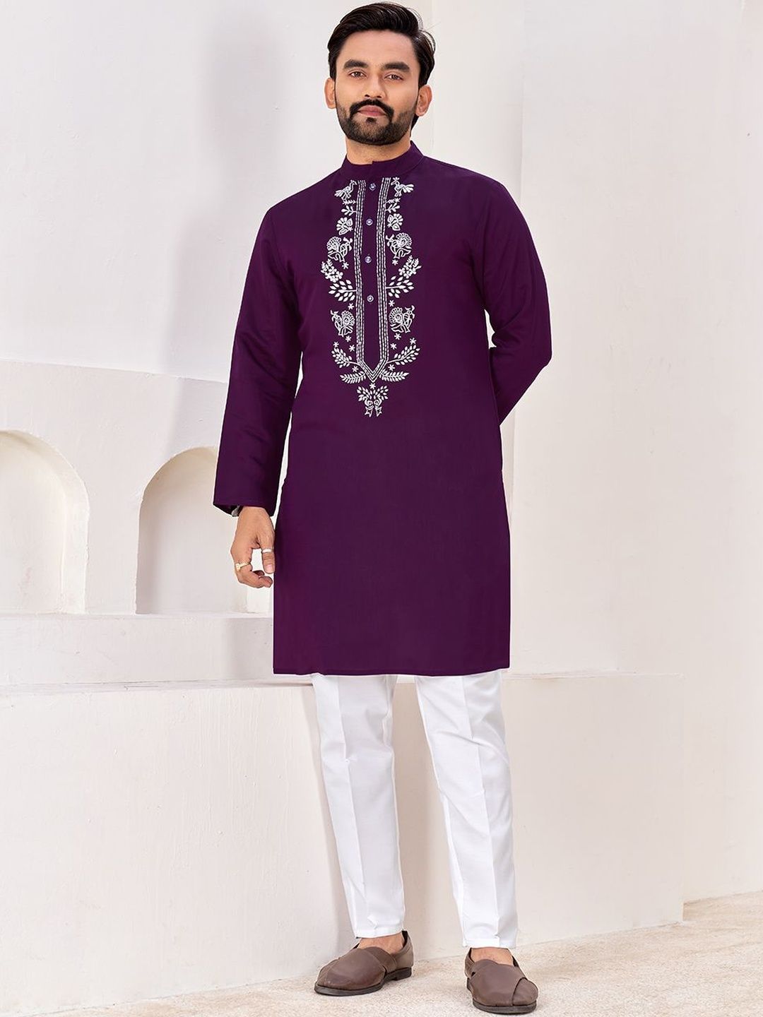 SHOPGARB Men Embroidered Thread Work Floral Kurta-picture-25