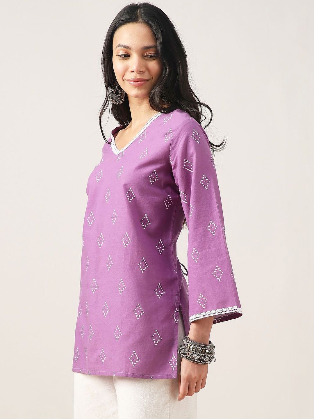 BKApparels Geometric Printed V-Neck Pure Cotton Kurti-picture-57