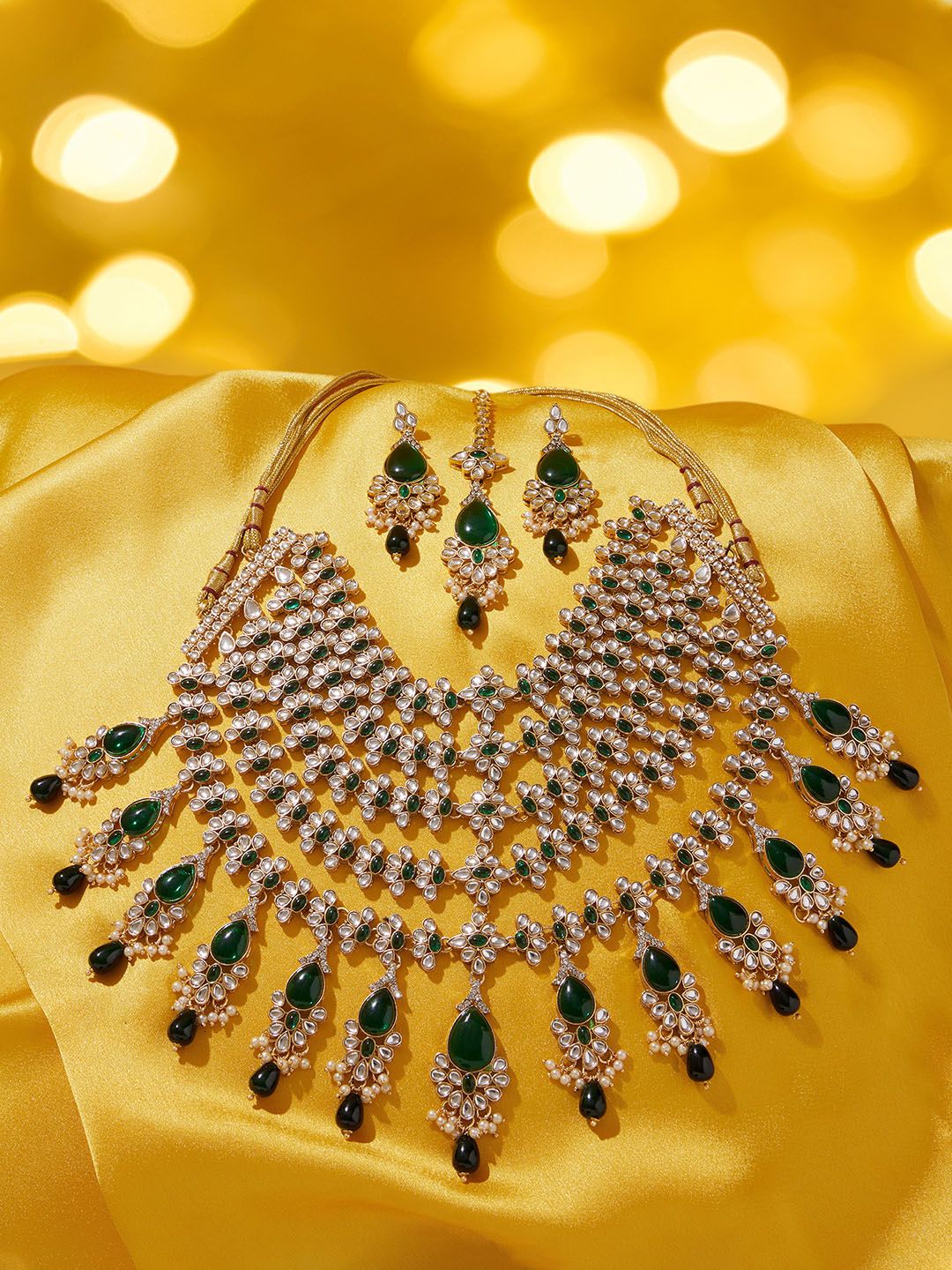 Zaveri Pearls Gold-Plated Kundan Stone-Studded & Beaded Layered Bridal Jewellery Set-image-28