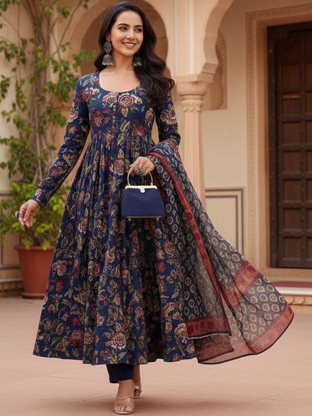 ARADHNA Women Floral Printed Panelled Kurta with Trousers & With Dupatta-picture-14