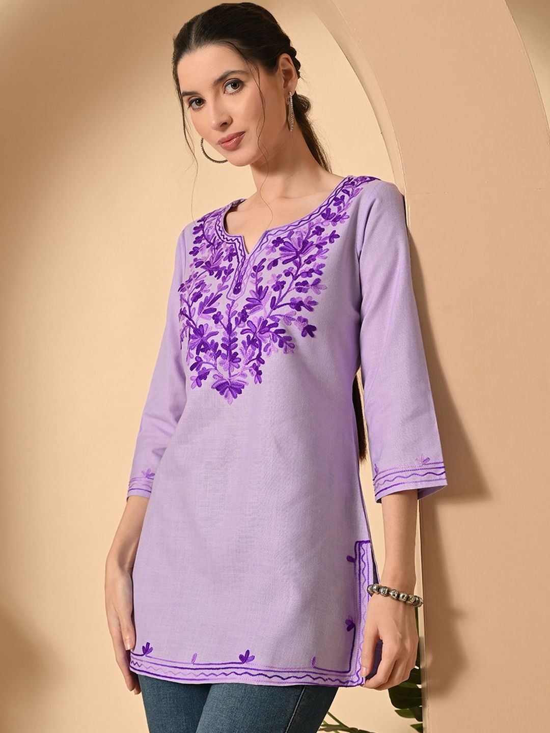KALINI Ethnic Motifs Embroidered V-Neck Thread Work Thread Work Kurti-picture-54