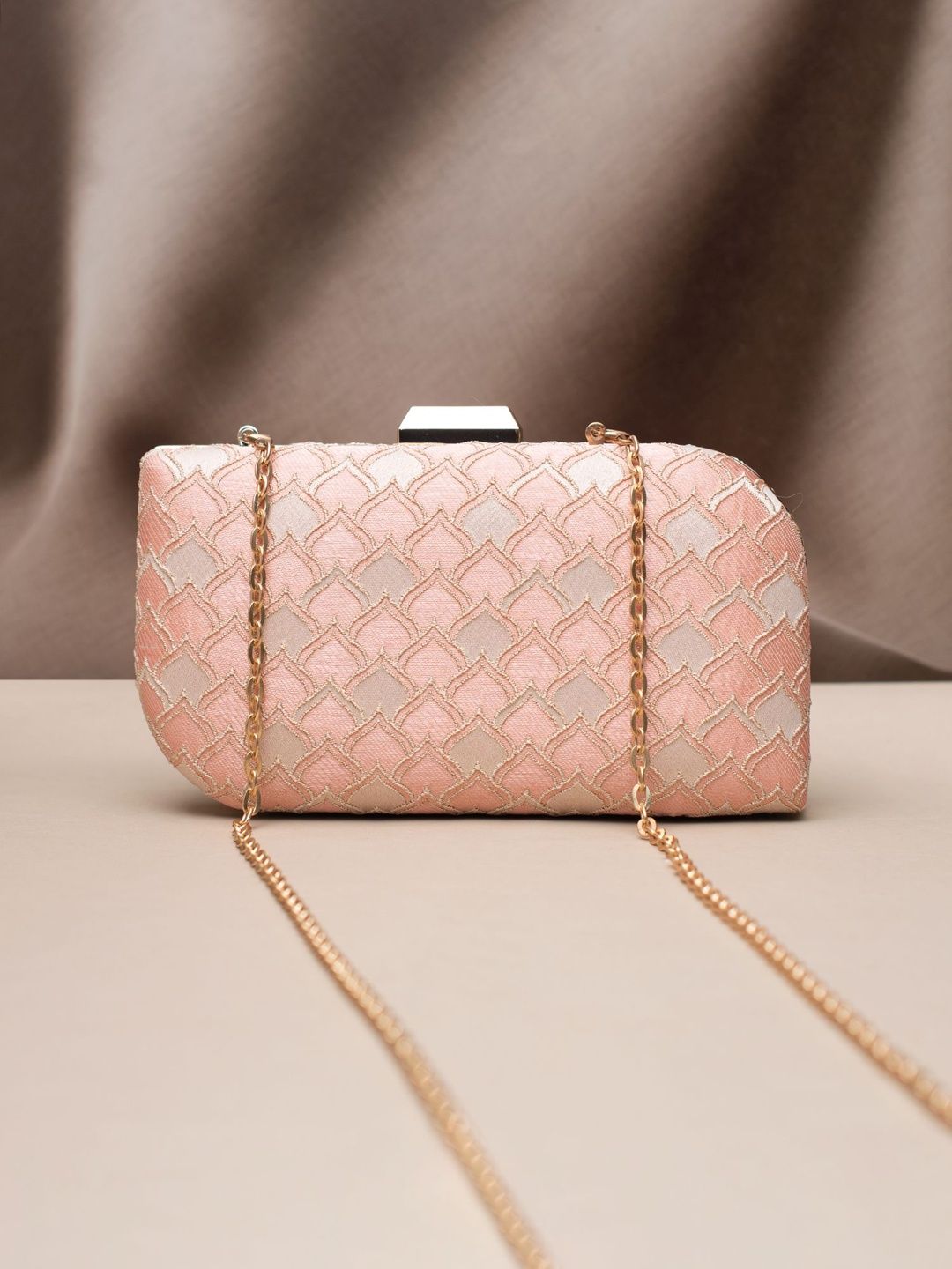 ARTKLIM Embroidered Box Clutch-picture-44