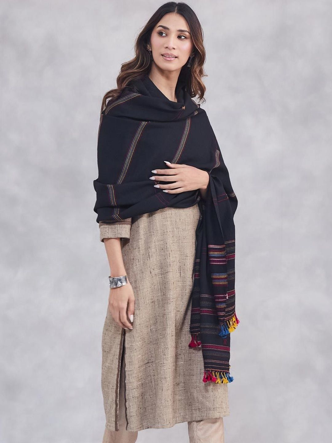 Fabindia Women Ethnic Motifs Woven Design Shawl-picture-15
