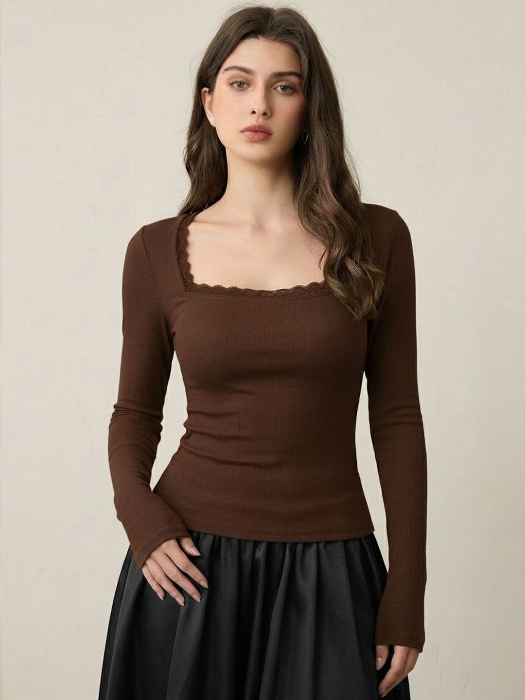 SZN Top-image-32