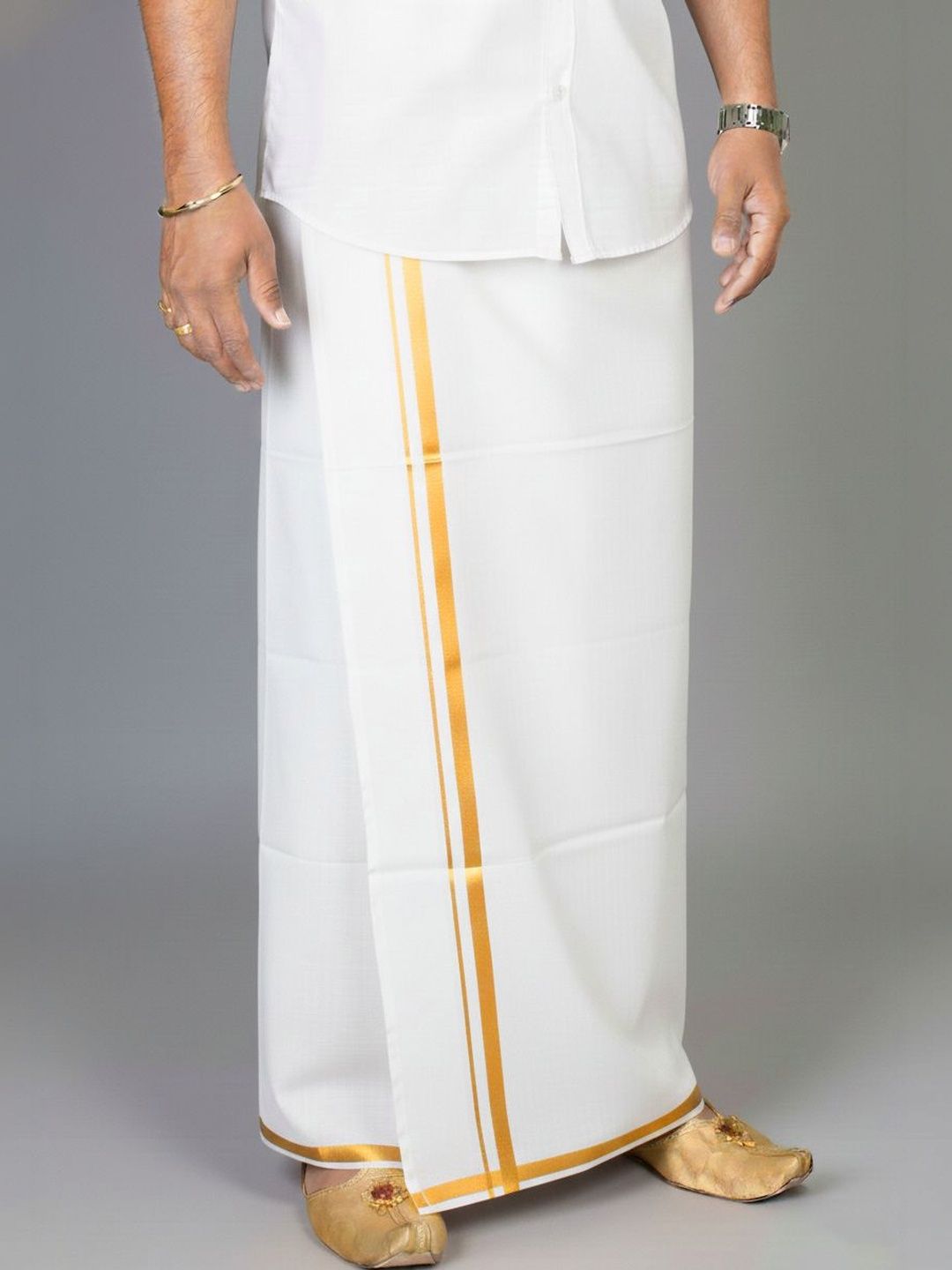 TUNI MANI Men Cotton Zari Dhoti