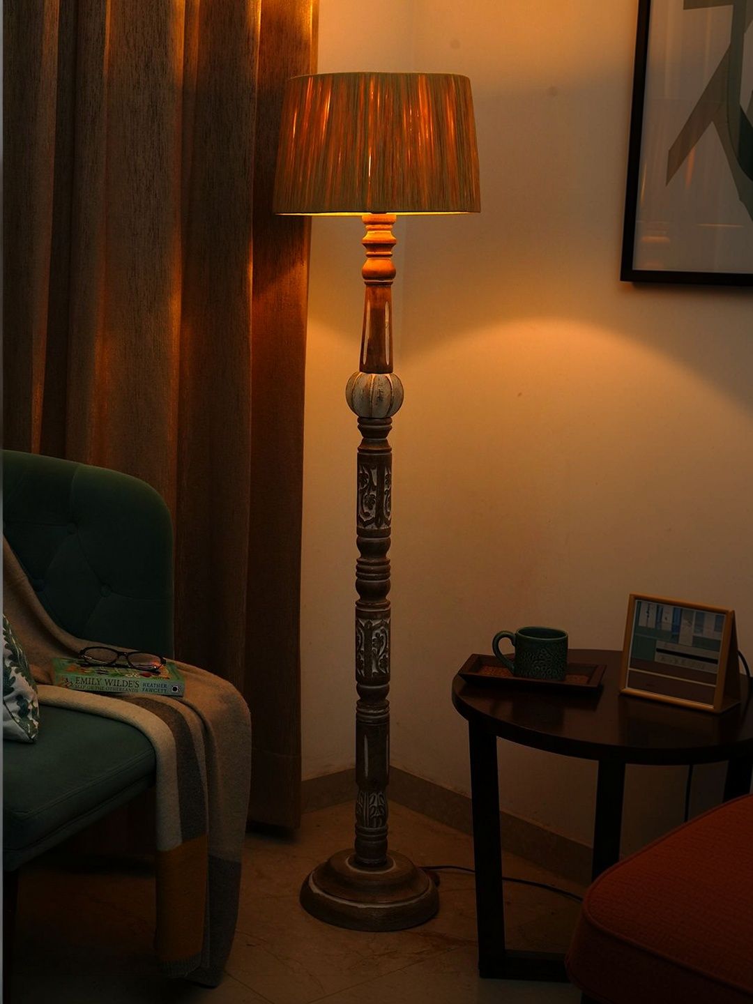 green girgit Brown & White Wooden Frustum Floor Lamps-image-22
