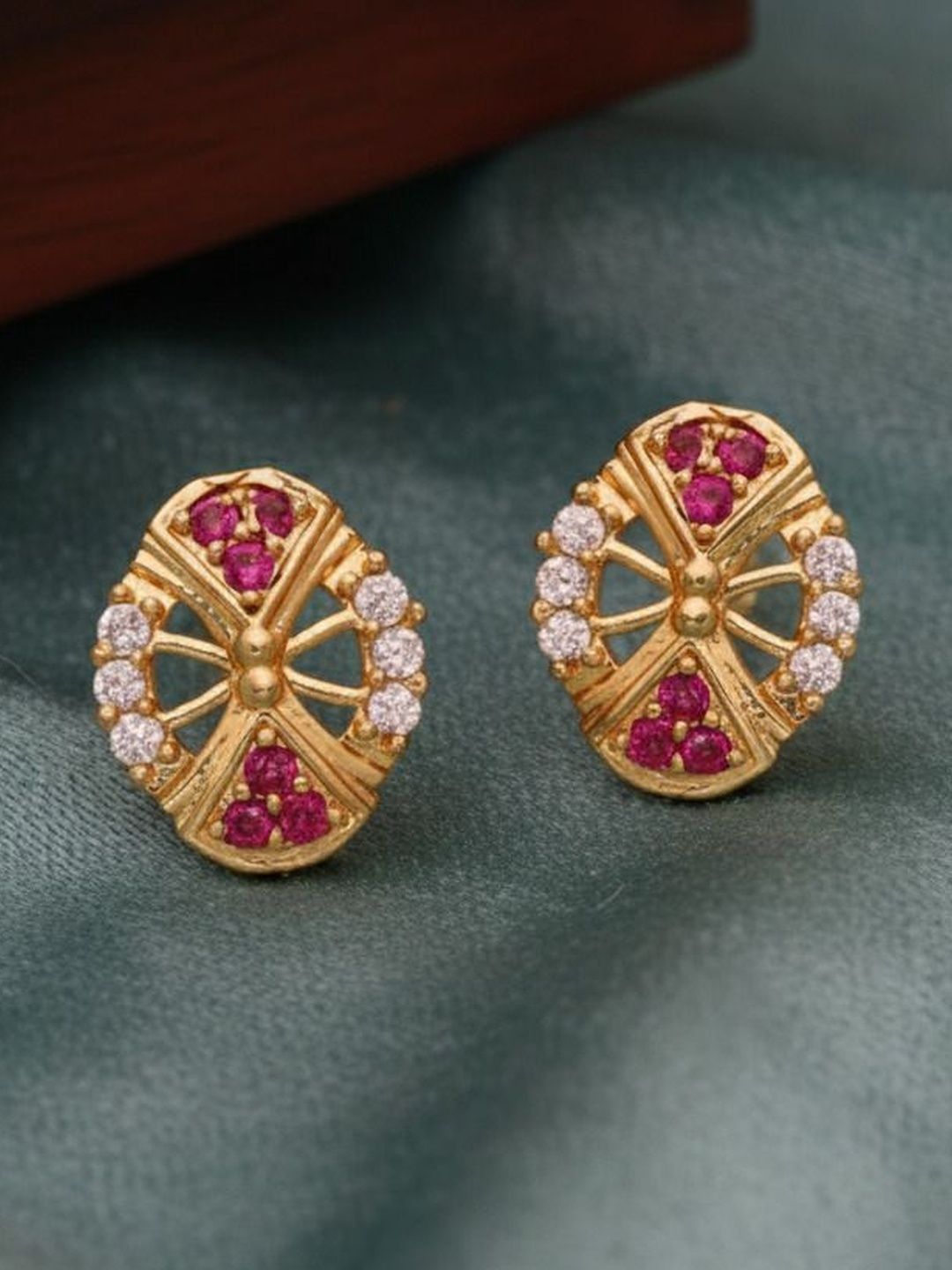 Anouk Geometric Studs Earrings-picture-13