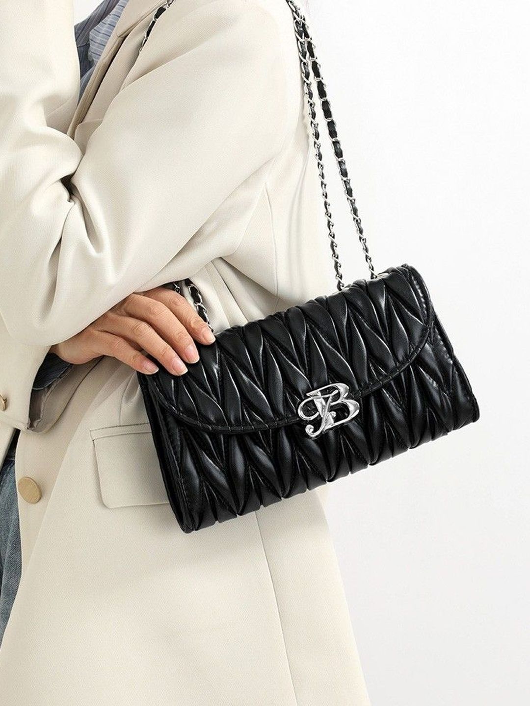 Diva Dale Textured PU Sling Bag-picture-53